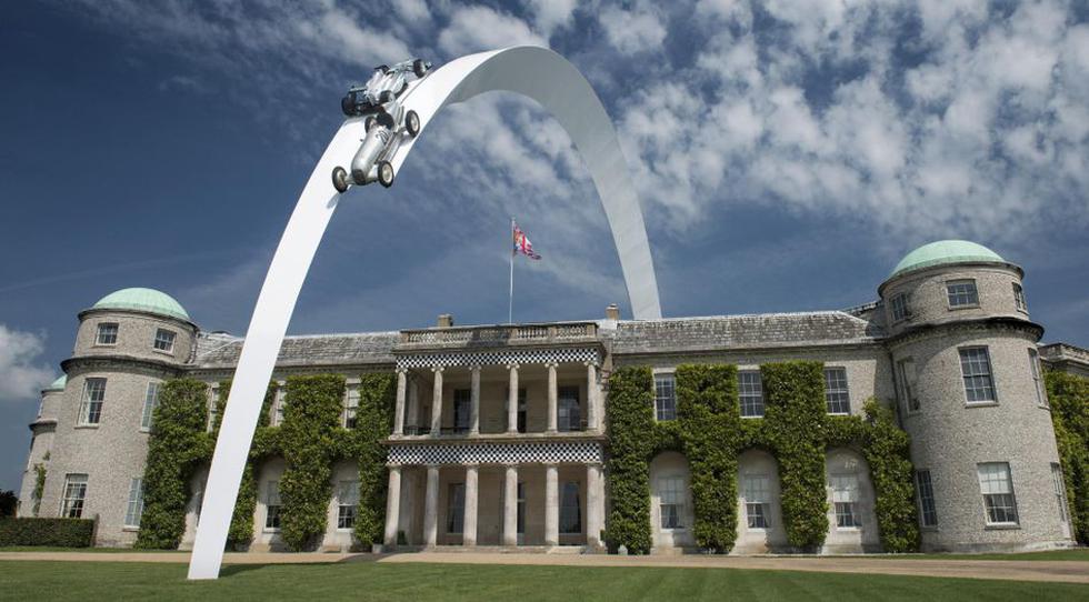 Todos los a&ntilde;os el Festival de Goodwood dedica un monumento a una marca u hecho espec&iacute;fico en la historia automotriz. Este a&ntilde;o esta dedicado a Mercedes-Benz (Fotos: Difusi&oacute;n)