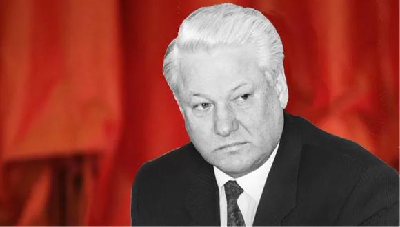 "Ayer usé por primera vez mi maletín negro con el botón (nuclear) que siempre (dos oficiales) llevan conmigo", informó el expresidente ruso Boris Yeltsin el 26.1.1995. (Getty Images).