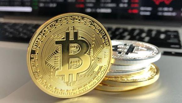 El moderno sistema de pago y mercancía Bitcoin utiliza blockchain.