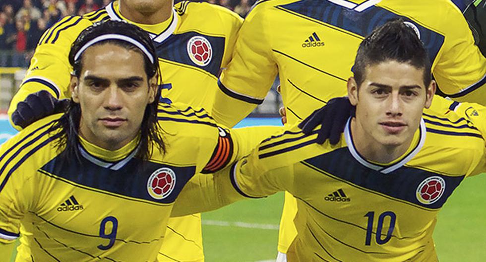 Radamel Falcao y James Rodríguez hacen fuerza por Elkin Soto. (Foto: Getty Images)
