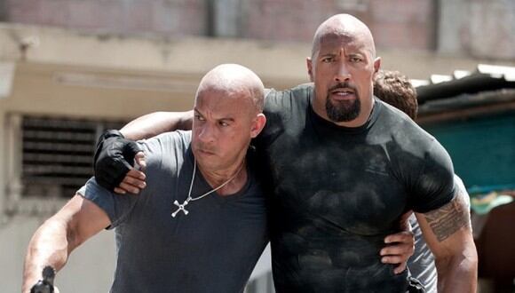 Vin Diesel y "La Roca" en escena de acción en "Rápidos y Furisosos". (Foto: Universal Pictures)