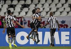 Botafogo ganó 2-0 a Nacional y pasó a cuartos de final de la Copa Libertadores