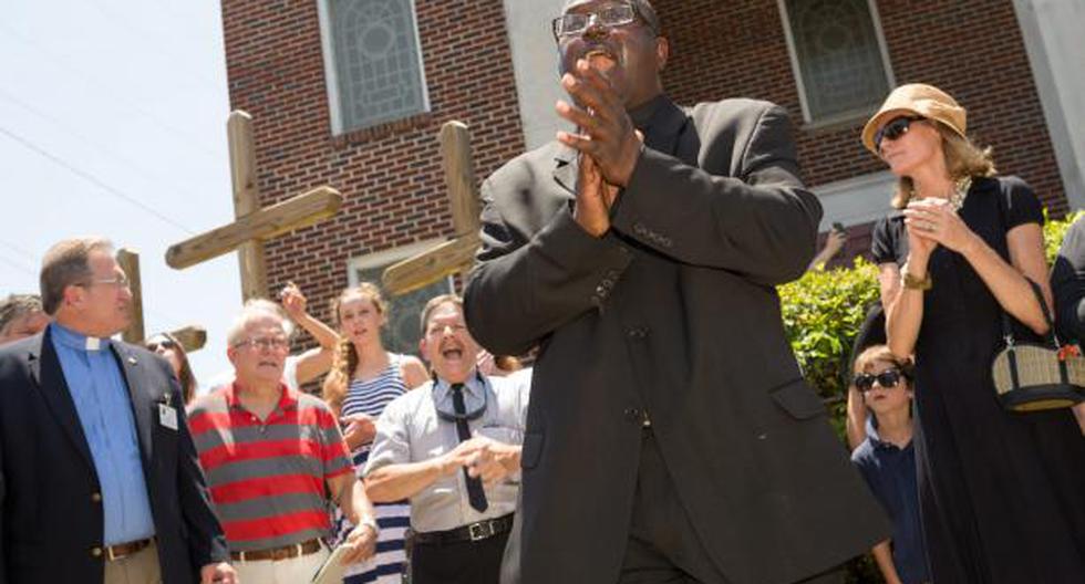 Charleston: Miembro de consejo de armas culpó de tiroteo a pastor. (Foto: EFE)