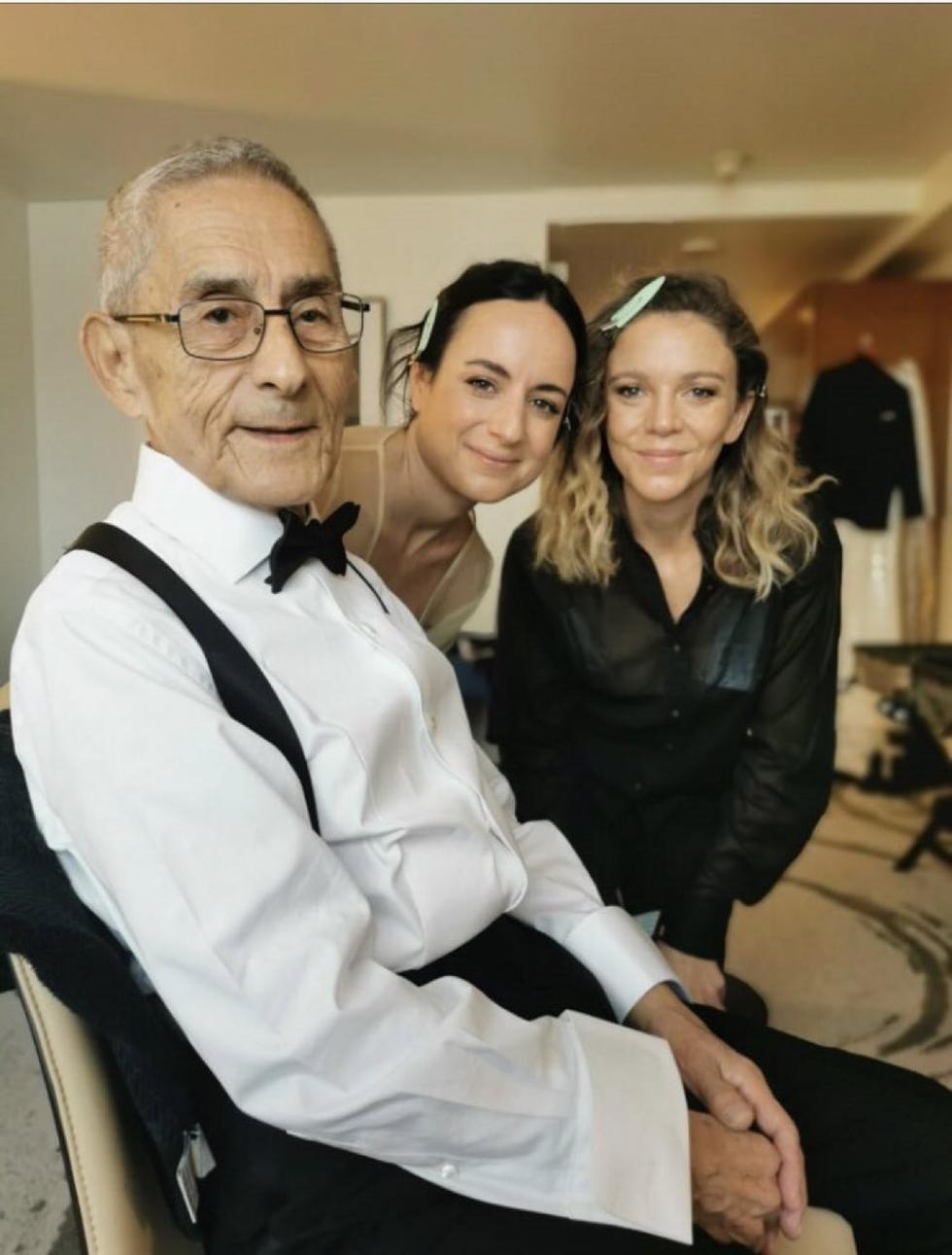 Premios Oscar 2021. Sergio Chamy, la directora Maite Alberdi y la productora Marcela Santibáñez minutos antes de entrar a la alfombra roja de los premios. Foto: Academia de cine de Chile en Twitter.