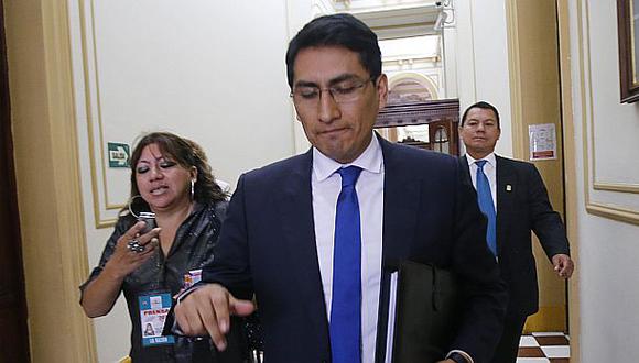 Gobierno aceptó renuncia de Joel Segura al cargo de procurador