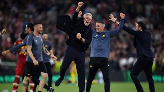 Roma llegó a la gloria con Mourinho: así festejaron el título de la Conference League | VIDEO