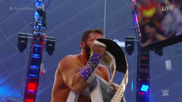 WrestleMania 32: Roman Reigns ganó a Triple H y es el campéon - 12