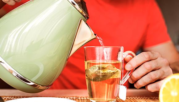 Recuerda beber té, entre 300 y 500 ml de líquido (2 – 3 horas antes), para que tu organismo pueda asimilarlo de la manera correcta.