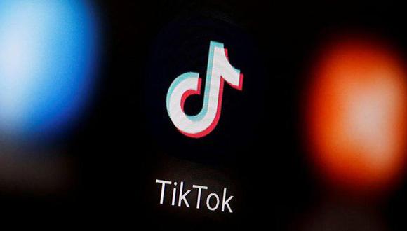 El logo de TikTok en un smartphone en esta ilustración tomada el 6 de enero de 2020. (REUTERS/Dado Ruvic/Ilustración/Foto de archivo).