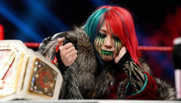Asuka es una parte de las campeonas en pareja de la división femenina de la WWE | Foto: Captura