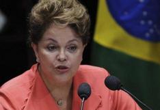 Dilma Rousseff propone instalar comisarías en estadios tras muerte de hincha en Recife 
