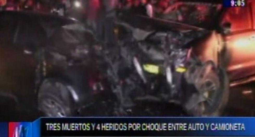 Carretera Central: accidente vehicular deja tres fallecidos (Foto: América TV)