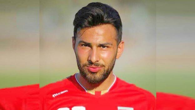 Amir Nasr-Azadani, a footballer from Iran, is at risk of execution for supporting women's protests.  (Photo: SC Tractor)