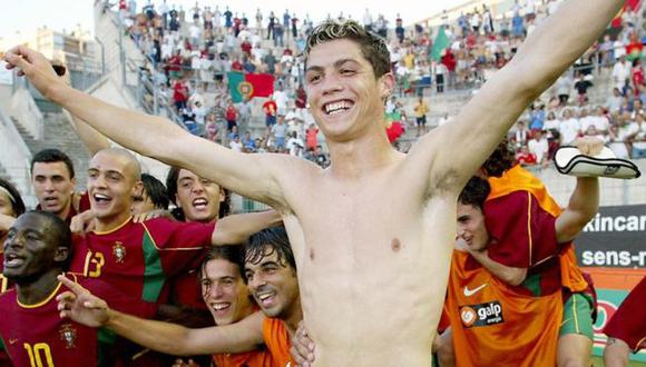 En esta foto ya Cristiano Ronaldo celebraba títulos con Portugal, pero hay otra imagen más abajo donde aparece bastante más joven. (Foto: Getty Images)