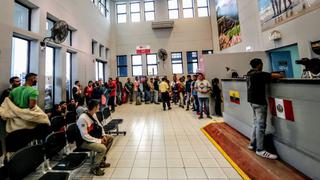Migraciones: “Requisito de pasaporte contribuyó a reducir el ingreso diario de venezolanos”