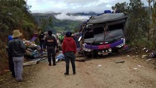 Áncash: 20 fallecidos y 14 heridos deja despiste y posterior volcadura de bus interprovincial en Sihuas