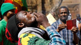 Sudáfrica legaliza el consumo privado de cannabis: Así lo celebran [FOTOS]