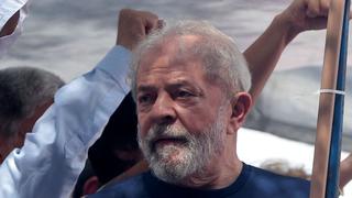 Lula está bien pero indignado, dice su abogado tras visitarlo en prisión