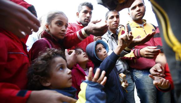 El hambre, la nueva táctica "inhumana" para ahuyentar refugiados de Hungría. (Foto: Reuters)