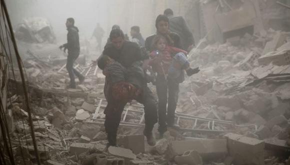 Siria: Bombardeos en Damasco dejan 45 civiles muertos