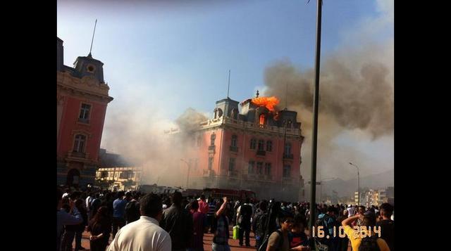 El incendio en la Plaza Dos de Mayo en fotos - 2