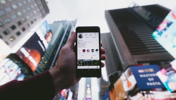 Ejecutivos de Instagram han comenzado a informar a su audiencia sobre una variedad de funciones que se están implementando para mejorar el uso de la red social en adolescentes. (Foto: Jakob Owens/Unsplash)