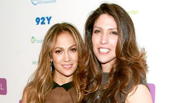 Jennifer Lopez tiene dos hermanas. Una de ellas es periodista y tiene más de 20 años de carrera (Foto: AFP)