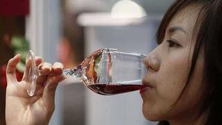 Combaten consumo de bebidas adulteradas en la Vendimia de Ica