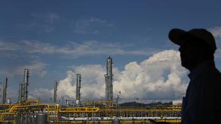 Bellido: Se reorganizará Petroperú para que el Estado participe en toda la cadena de gas y petróleo