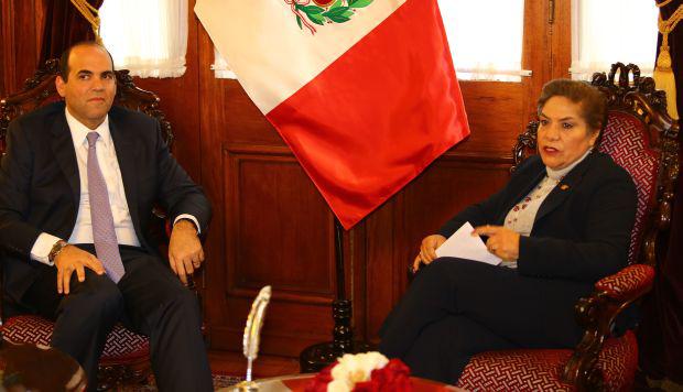 La presidenta del Congreso, Luz Salgado, exigió una rectificación a Fernando Zavala luego de que este afirmara que el Parlamento "hace abuso de poder". (Foto: Archivo El Comercio)