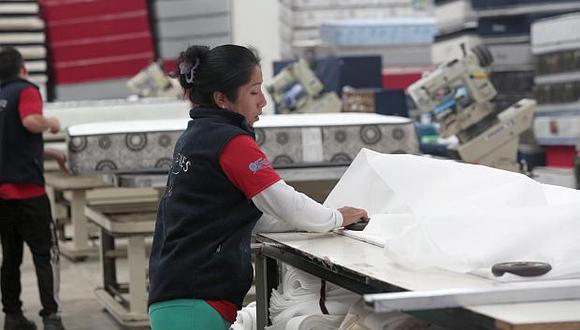 "Son los autoempleados quienes recibieron el peor golpe, pero, al mismo tiempo, quienes más rápidamente han debido pararse y volver a alguna actividad", precisa Jaramillo. (Foto: USI)