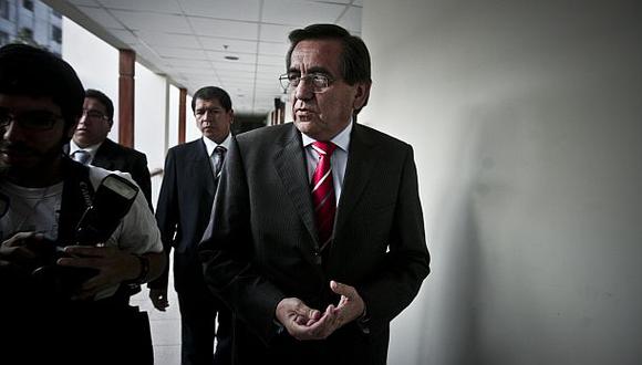 Del Castillo pide que el congreso investigue presunto reglaje