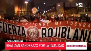 Realizan banderazo en favor de promover el fútbol femenino