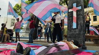 Exigen al Gobierno de Ecuador garantizar derecho a la vida de personas trans
