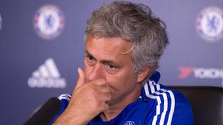 Mourinho culpa a siete jugadores del mal momento de Chelsea