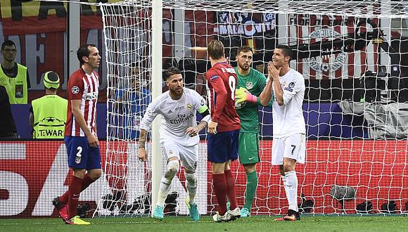 Mark Clattenburg reveló que el gol de Sergio Ramos, para el 1-0, fue en fuera de juego. (Foto: AFP)