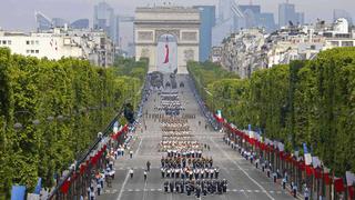 París celebra el Día de la Bastilla y recuerda la Gran Guerra