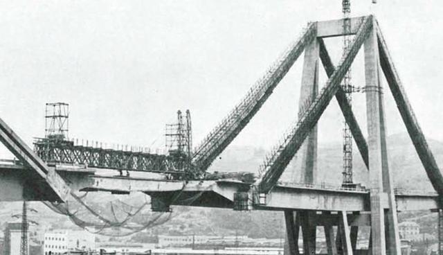 Así se construyó hace 58 años el puente que colapsó en Génova [FOTOS]