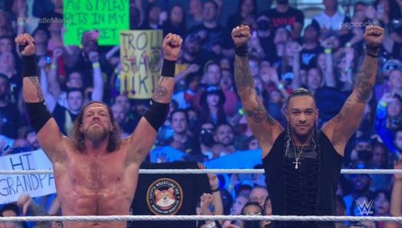 Edge derrotó a AJ Styles con ayuda de Damian Priest. (Captura: WWE)