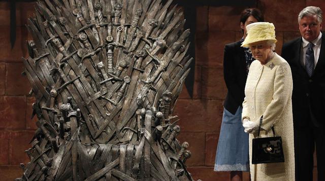 La reina Isabel II visitó el set de "Game of Thrones" - 1