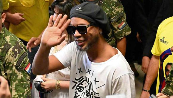 El pedido de Ronaldinho Gaúcho en el hotel paraguayo donde cumple prisión domiciliaria. (Foto: AFP)