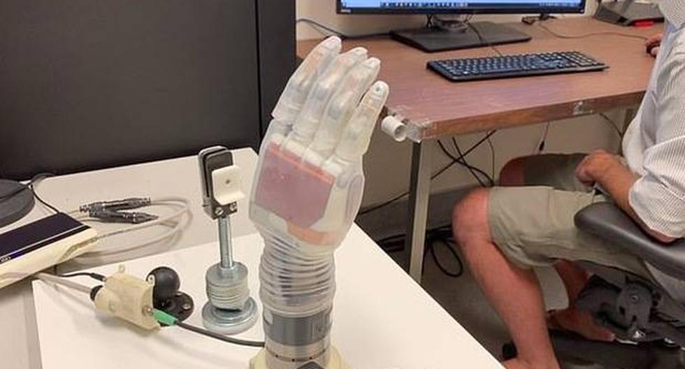 El brazo "Luke" está hecho de motores de metal y de una "piel" de silicona transparente y se alimenta por una batería externa. (Foto: Universidad de Utah)