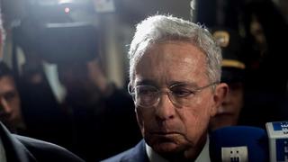 Corte Suprema de Colombia ordena detención domiciliaria de Álvaro Uribe por “fraude procesal y soborno de testigos”