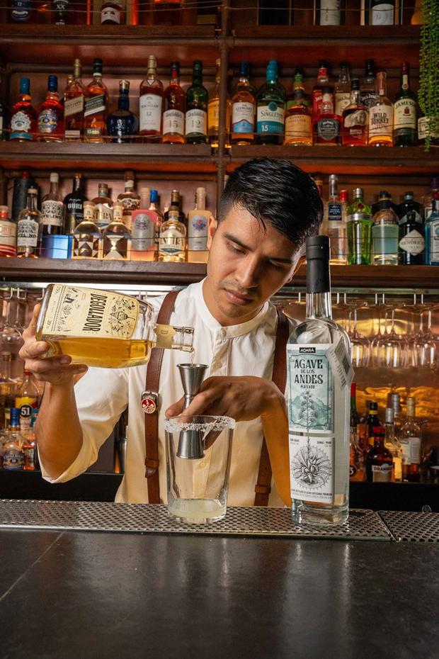 Leonardo Revolledo, bar manager at Shizen, tells us more about his menu based on high-altitude Peruvian spirits.