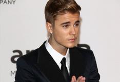 Justin Bieber: el preciso momento en que una fan le baja los pantalones