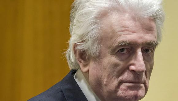 Corte ONU eleva la condena del ex líder serbobosnio Radovan Karadzic a cadena perpetua. (AFP).