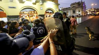 Ex trabajadores hicieron plantón frente a municipio de Lima