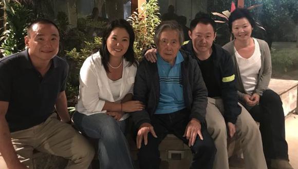 Alberto Fujimori recibió el indulto y derecho de gracia por razones humanitarias el pasado 24 de diciembre. (Foto: Keiko Fujimori / Twitter)