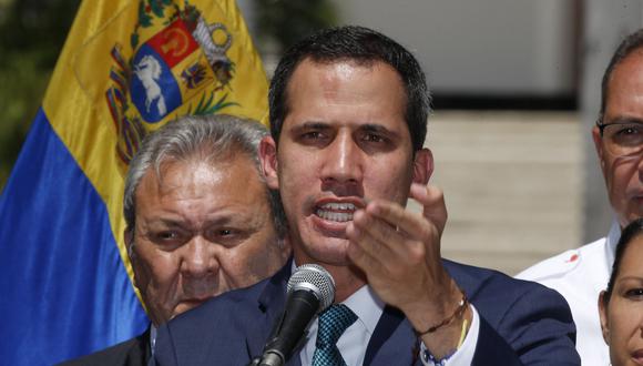 Juan Guaidó dice que el terrorista del ELN que atentó en Bogotá vivió años en Venezuela. (AP).