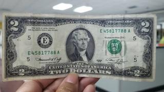 ¿Cómo lucen los billetes de 1 dólar que valen aproximadamente 600 dólares?